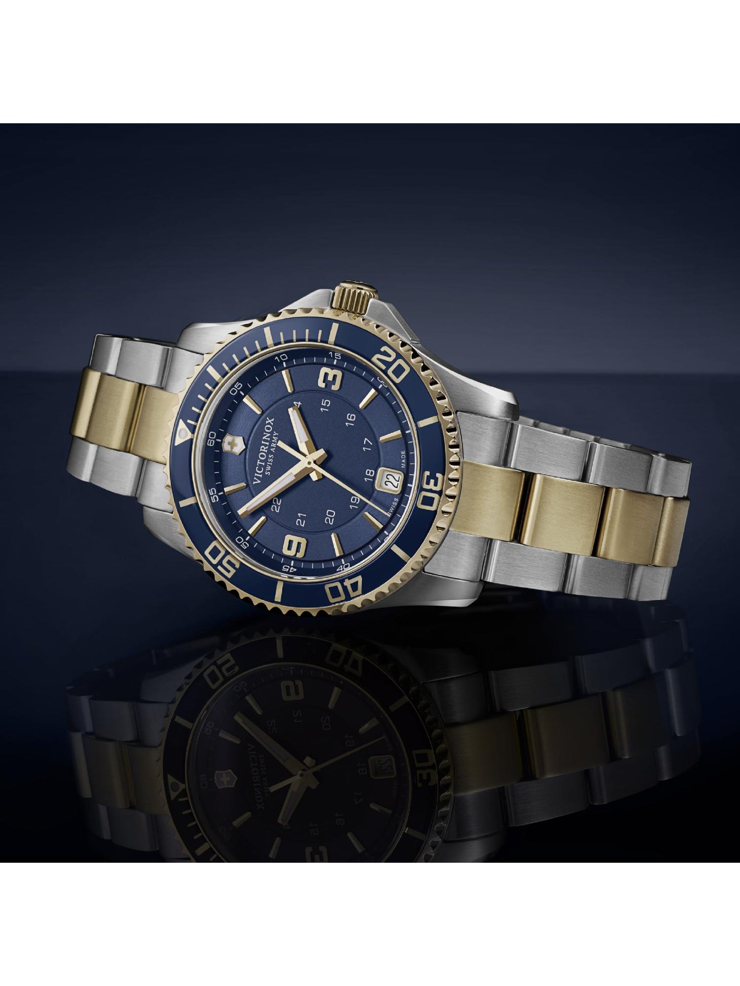 Victorinox Women 34 mm Size Blue Dial Maverick Watch - 241790