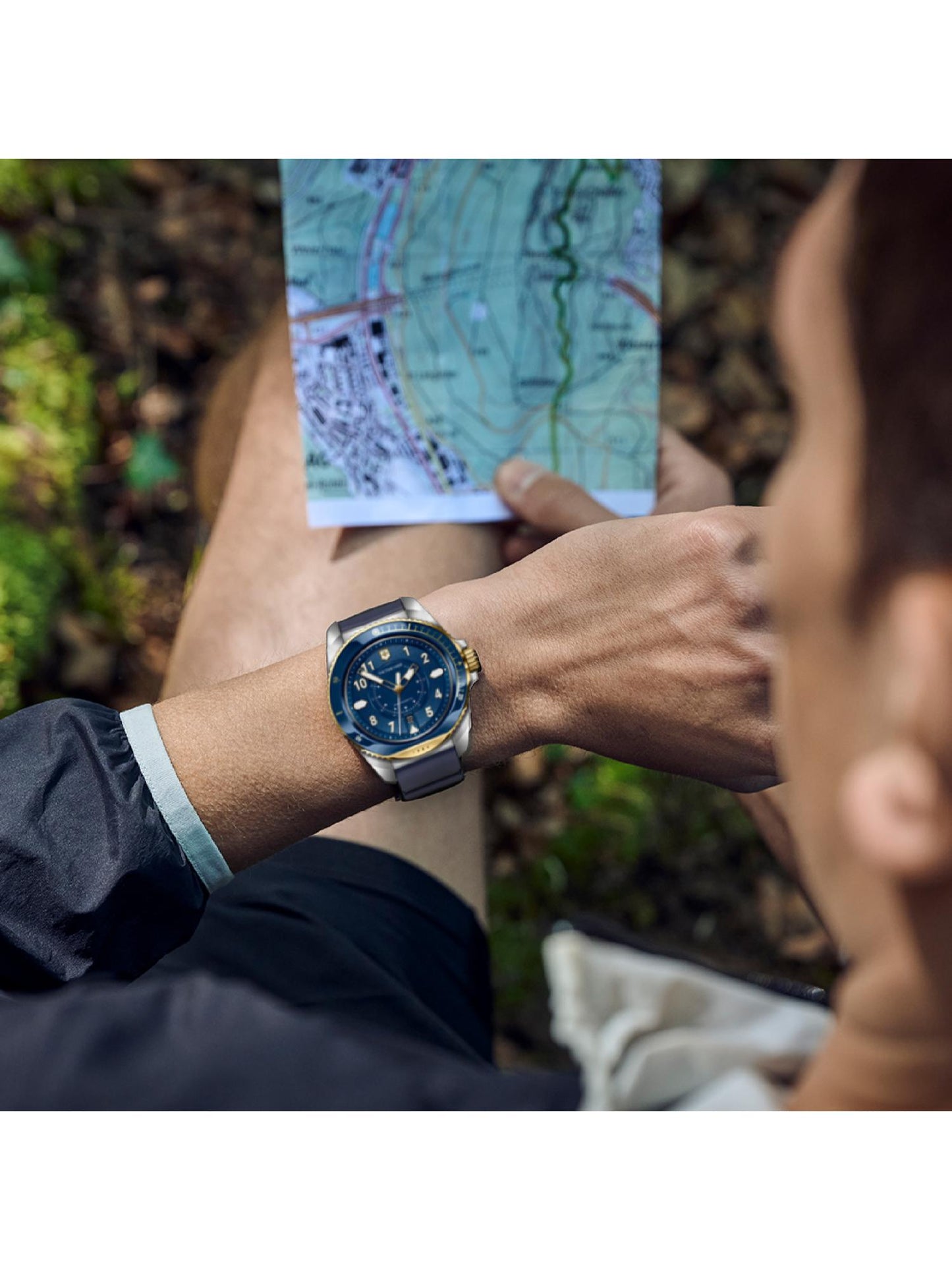 Victorinox Men 43 mm Size Blue Dial Journey 1884 Watch - 242013