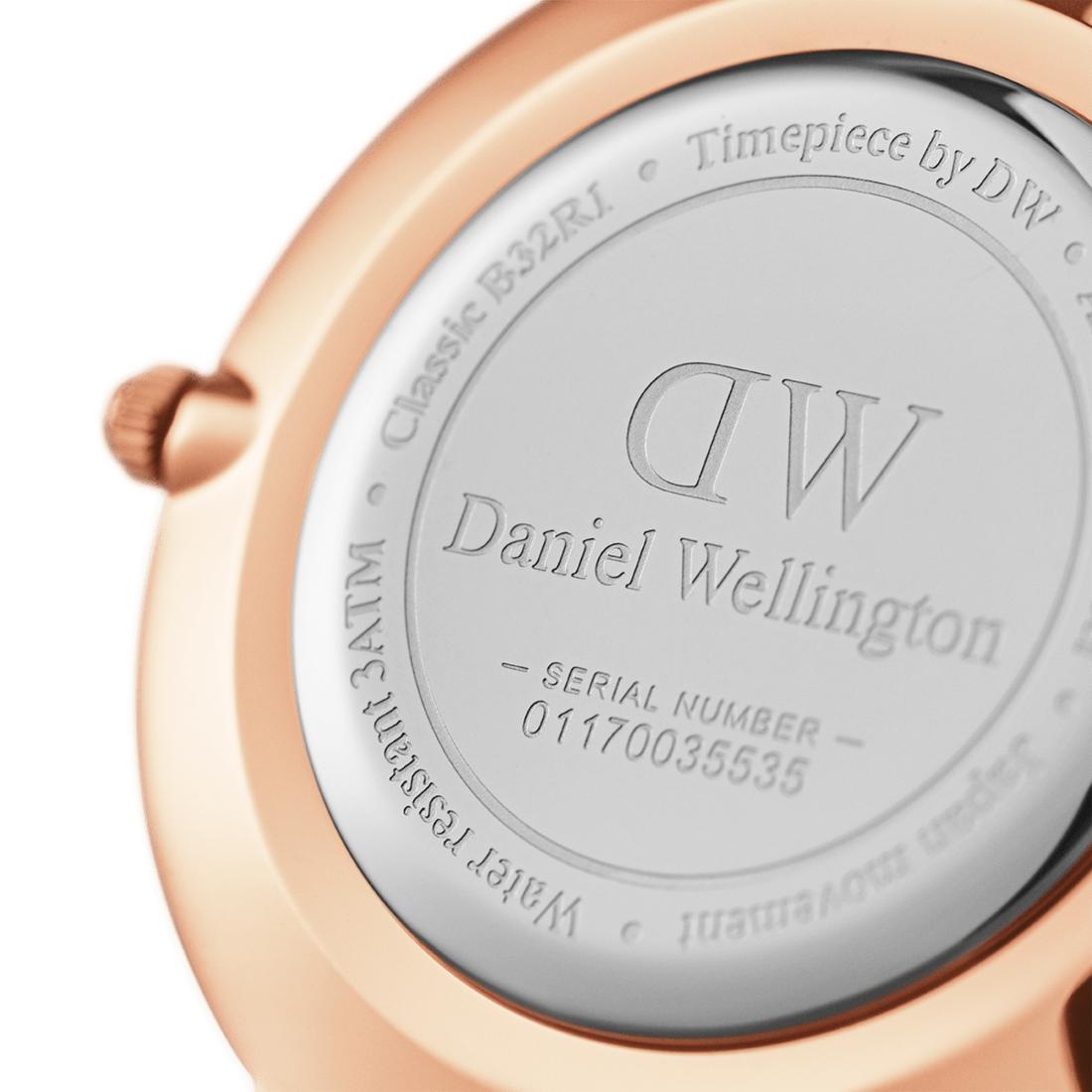 Daniel Wellington Red Dial Women Analogue Watch - DW00100405