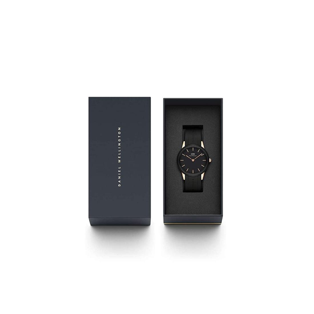 Daniel Wellington Black Dial Men Analogue Watch - DW00100425