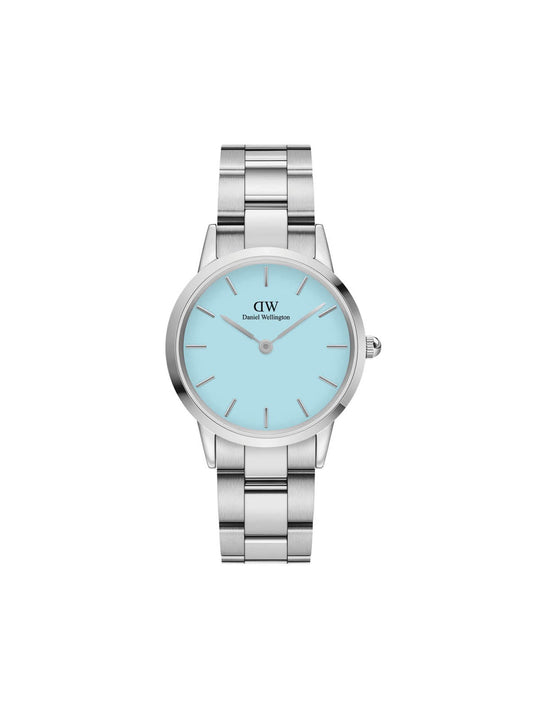 women hand watch