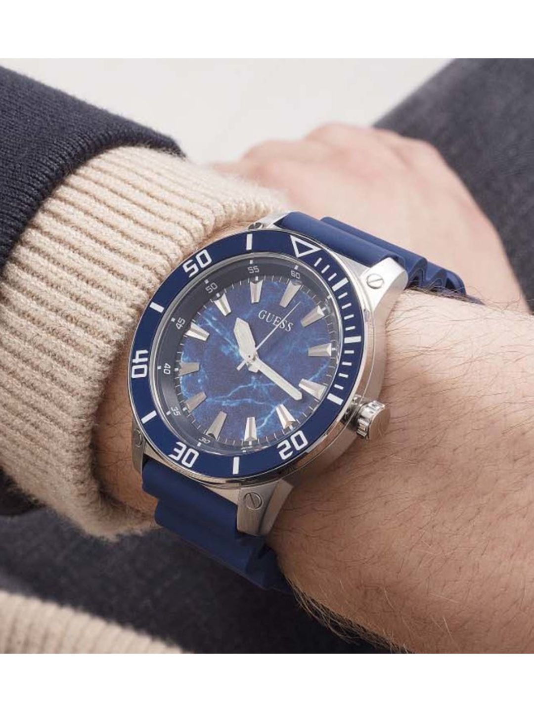 Guess Analog Blue Dial Men Watch GW0420G1