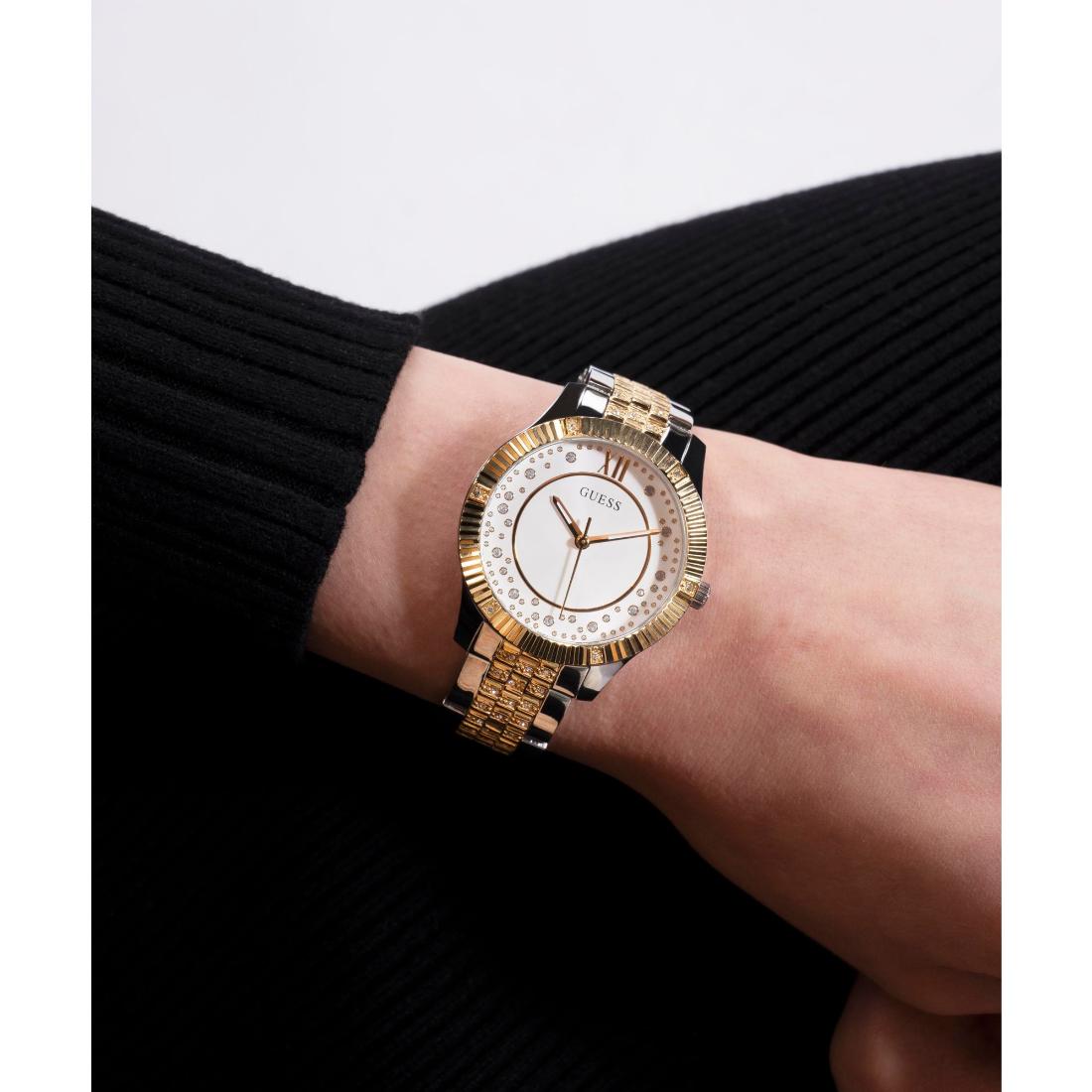 GUESS Starstruck Silver Tone Round Dial Analog Women's Watch - GW0765L1