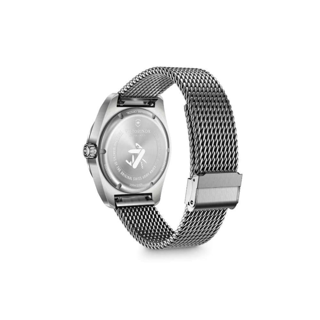 Victorinox Swiss Army Men Watch 42 mm Black Dial Quartz-V242043