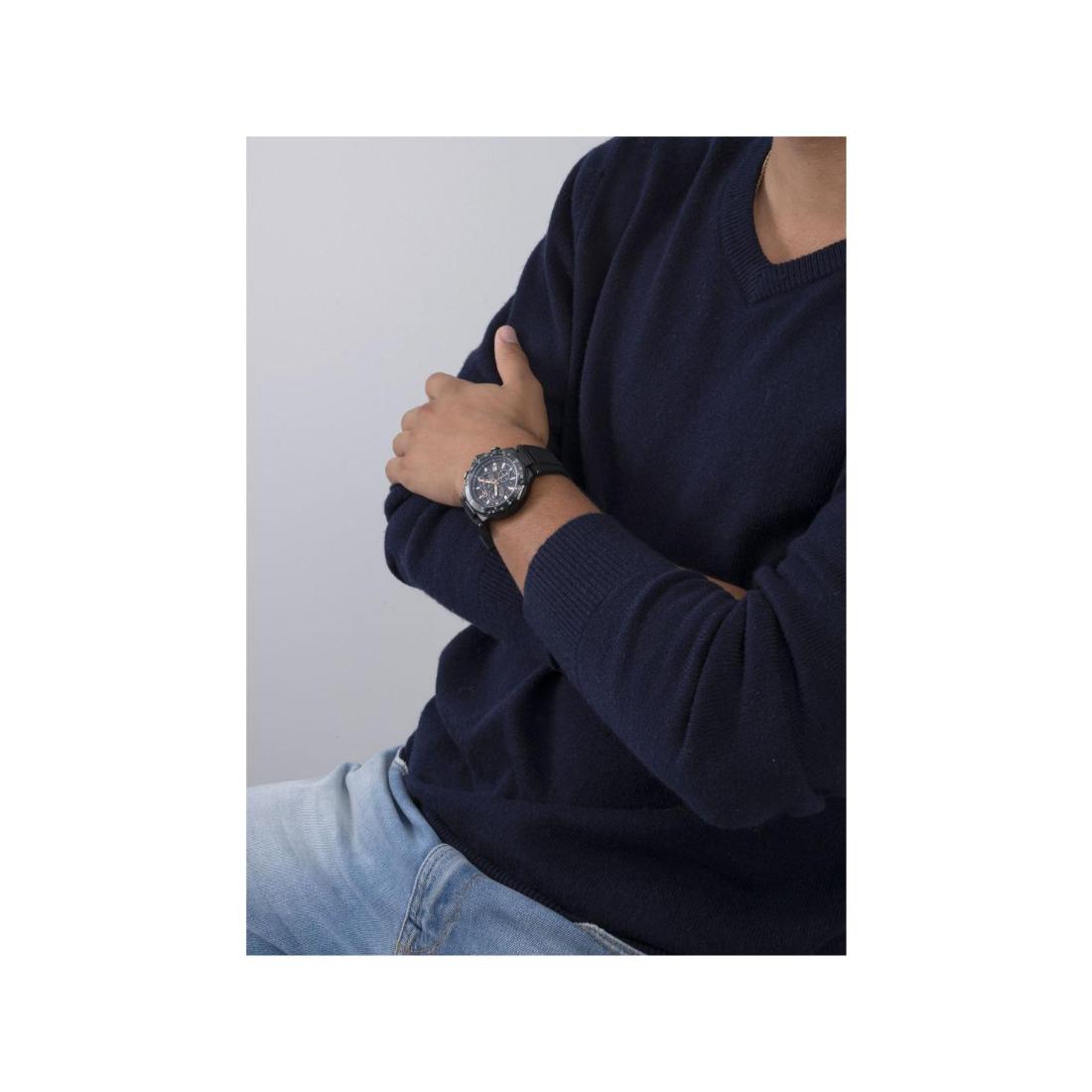 GC Men Black Dial 45 mm Analog Watch- Y81008G2MF