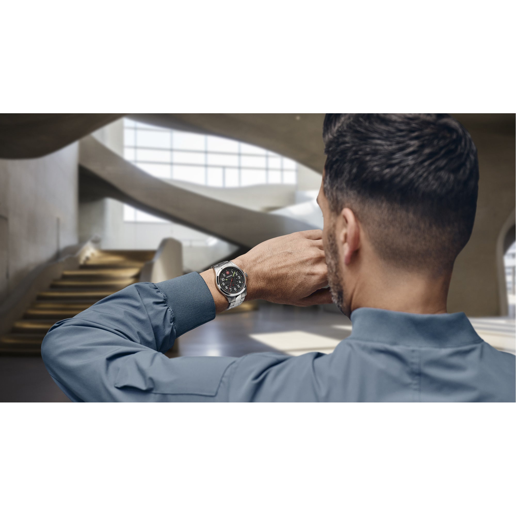 Wenger Terragraph Black Dial 43mm Men Analog Watch 01.0541.122