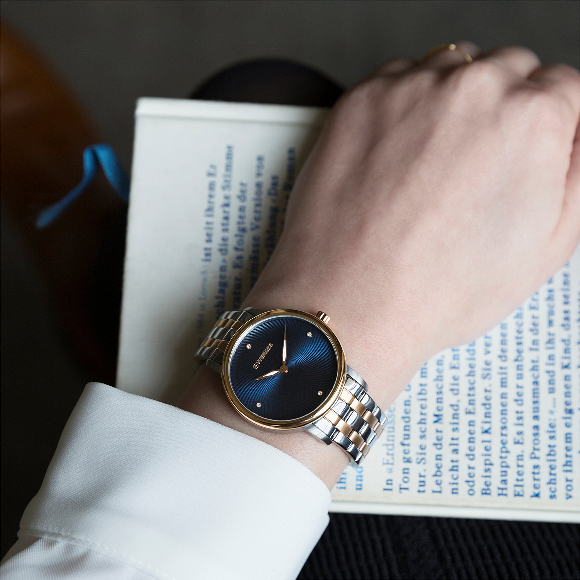 Wenger Urban Donnissima 35mm Blue Dial Women Analog Watch 01.1721.103