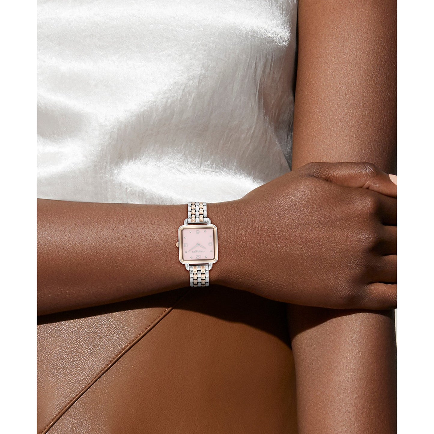 Coach CASS 28 mm Pink Dial Women Watch 14504497