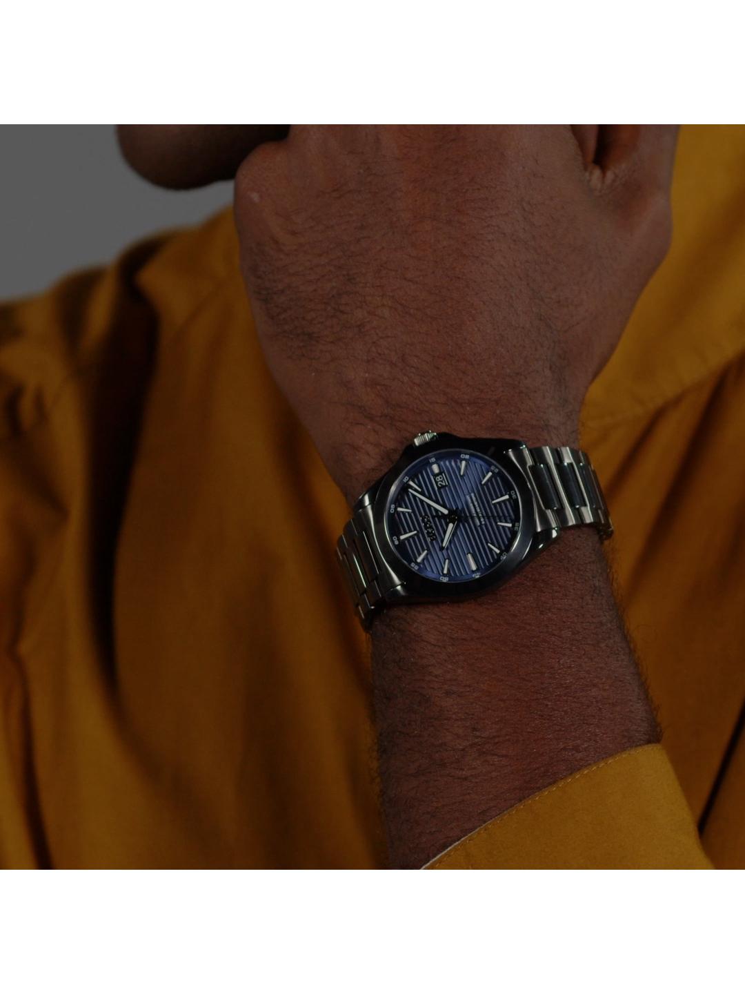 Boss Strike Qtz Basic Calendar 41 mm Blue Dial Men Watch 1514175