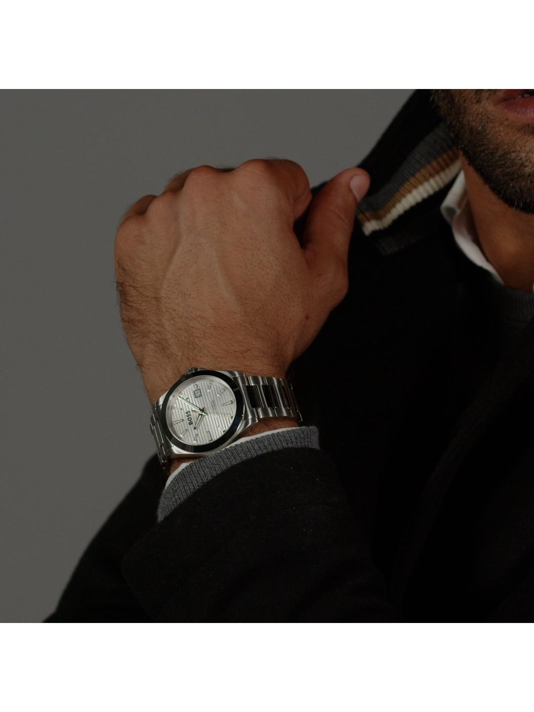 Boss Strike Qtz Basic Calendar 41 mm Silver White Dial Men Watch 1514176