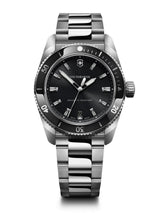 Victorinox Maverick Swiss Made Men Black Dial 39 mm Analog Watch 242097
