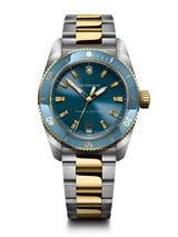 Victorinox Maverick Swiss Made Men Ice Blue Dial 39 mm Analog Watch 242103