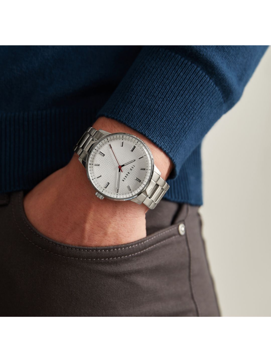 Ted Baker 42 mm Men Silver Tone Wrist Watch BKPCSF111