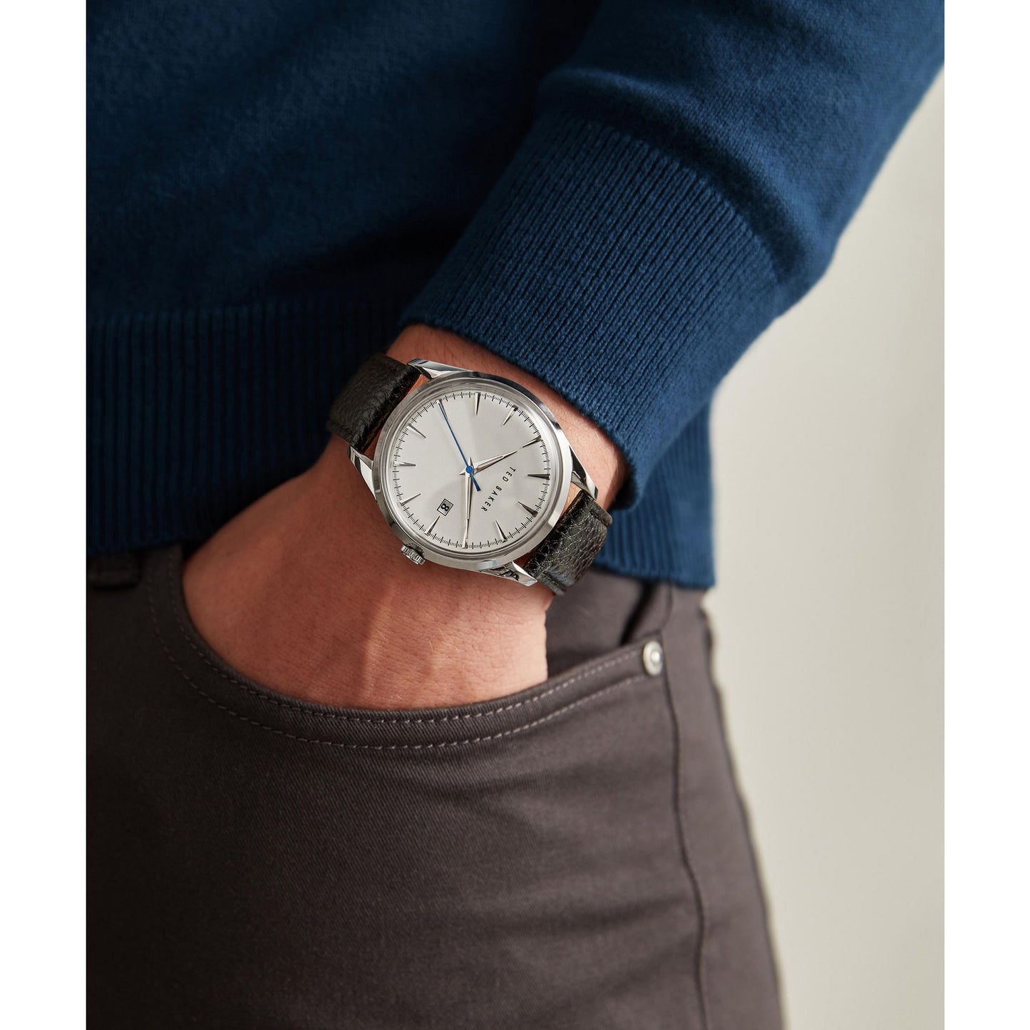 Ted Baker Daquir 40 mm White Dial Men Analog Watch BKPDQF115