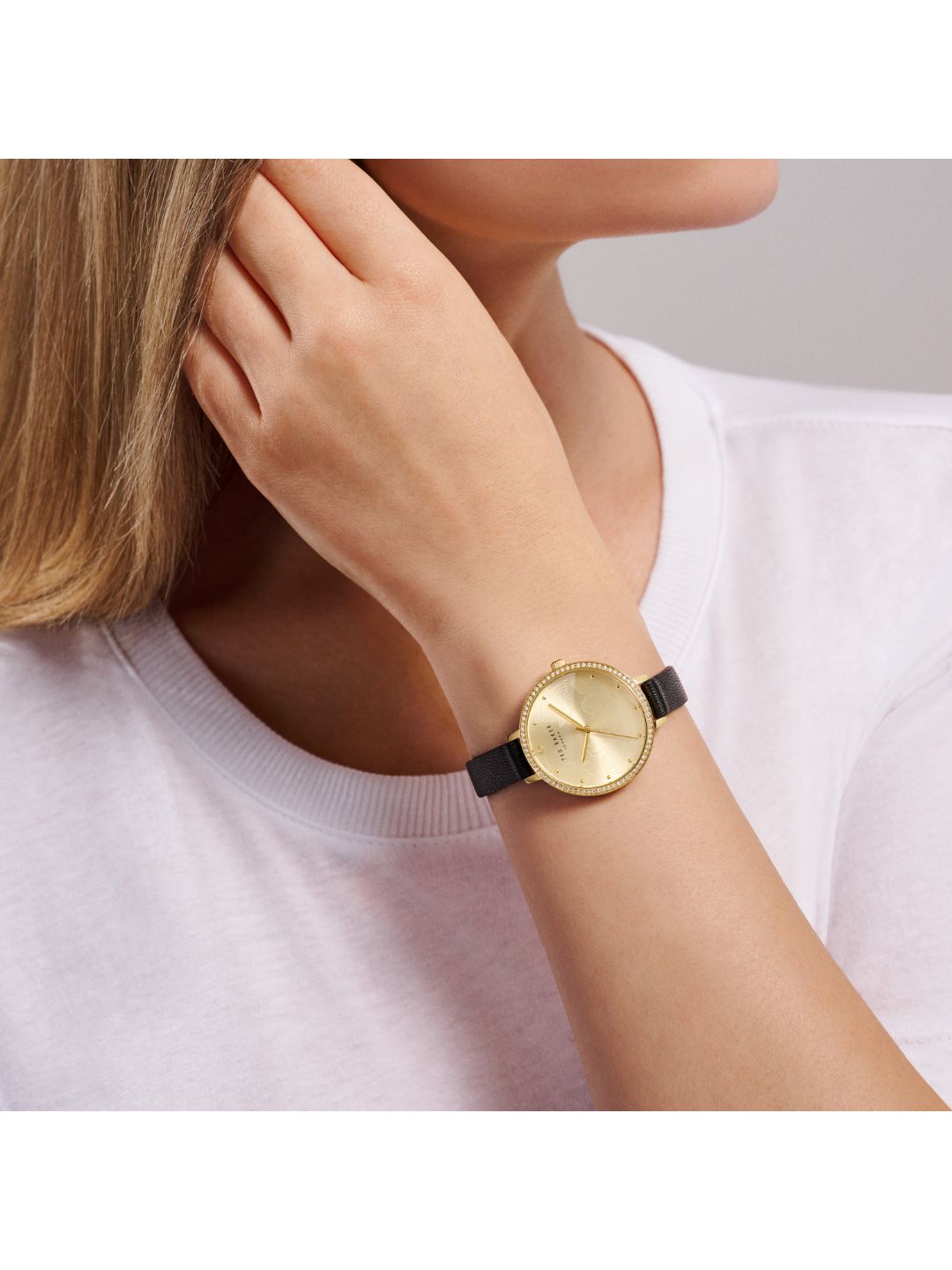 Ted Baker Women 35 mm Quartz Analog Gold Dial Black Leather Strap Watch BKPDSS300