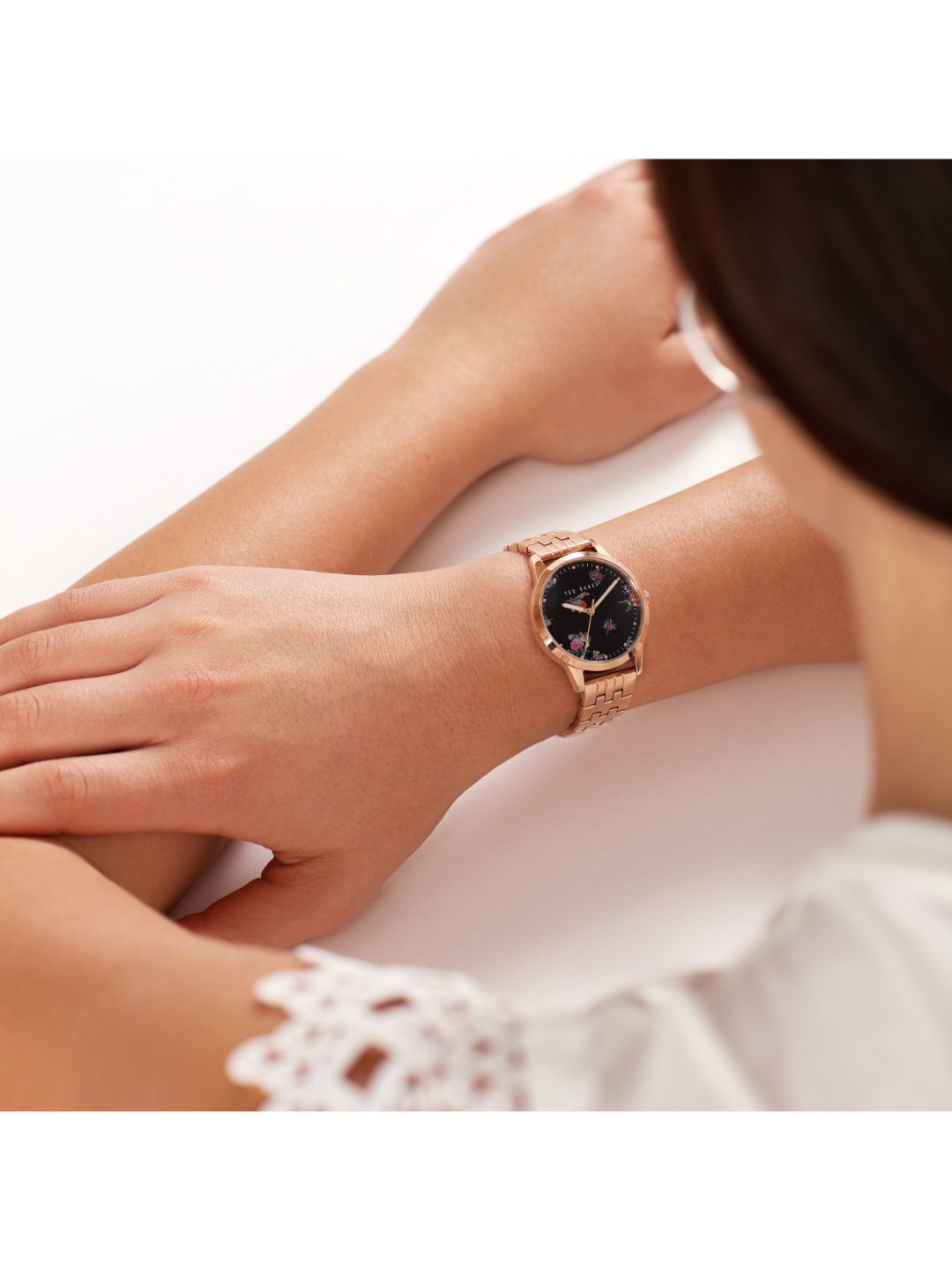 Ted Baker 34 mm 3 Hands FITZROVIA BLOOM Women Watch BKPFZS118