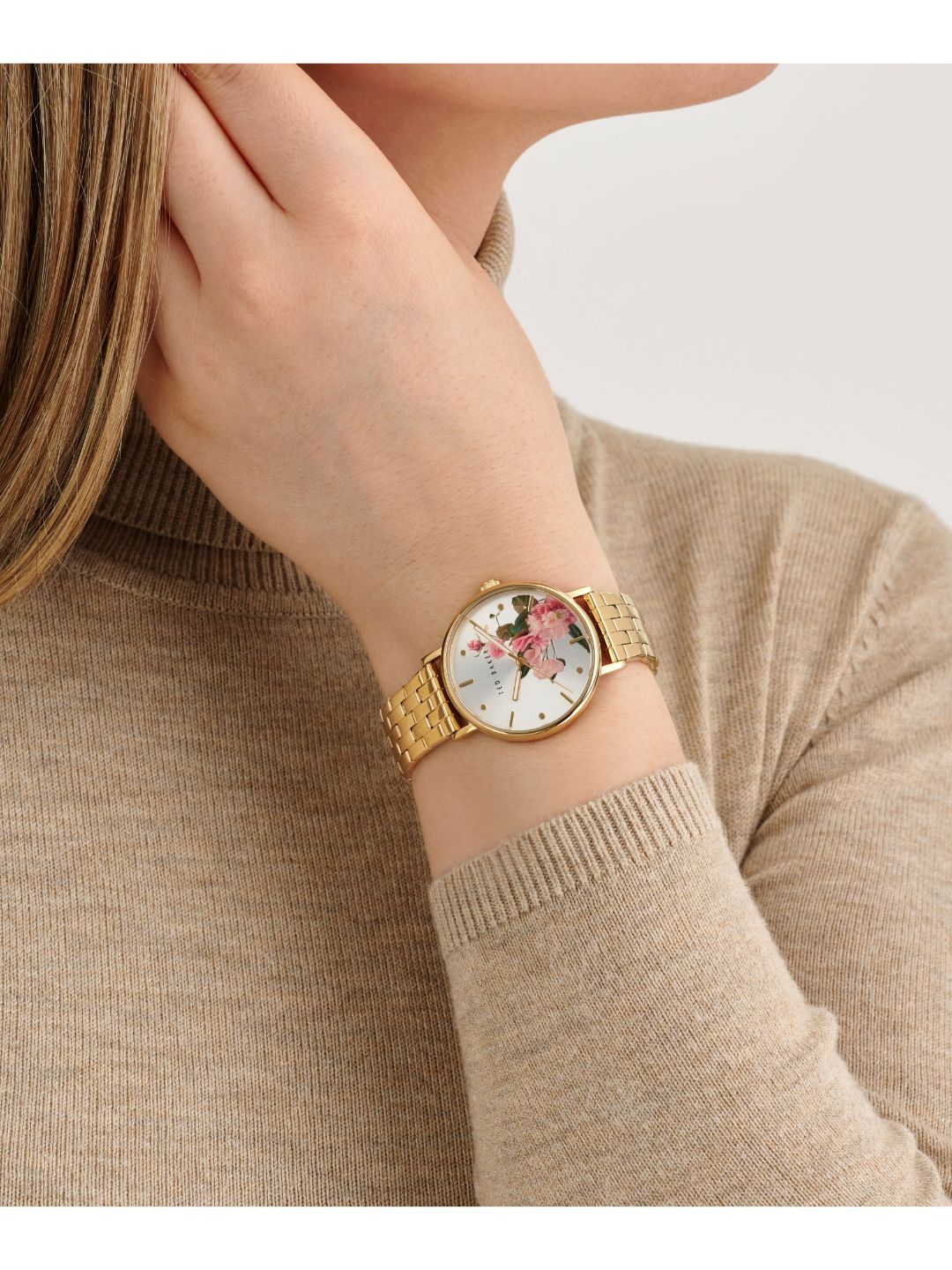 Ted Baker 34 mm Silver Tone Dial Women Watch BKPPHF309