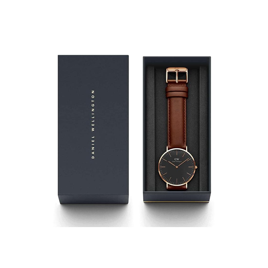 Daniel Wellington Black Dial Men Analogue Watch  DW00100124