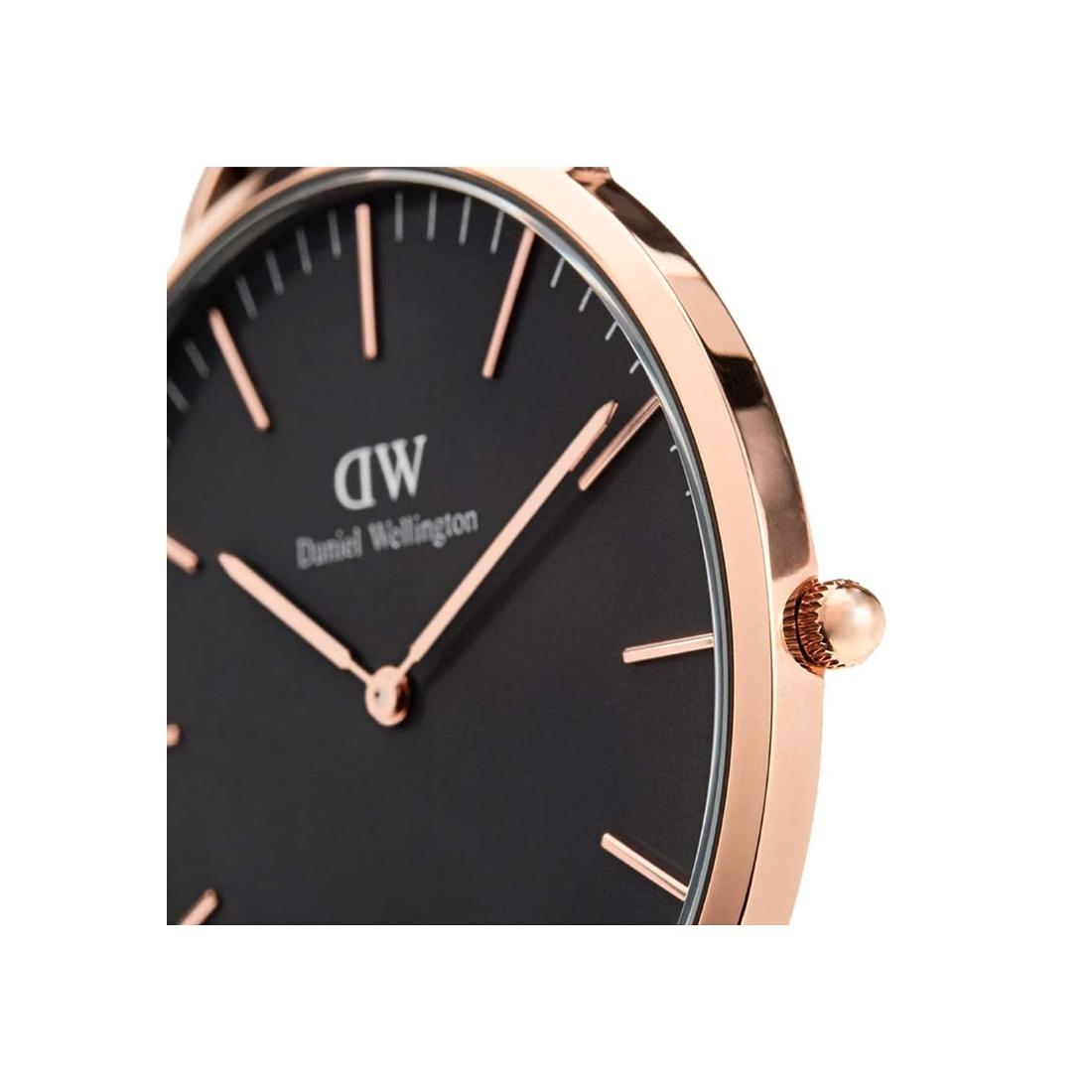 Daniel Wellington Black Dial Men Analogue Watch  DW00100125