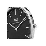 Daniel Wellington Men 40 mm Size Black Dial Analogue Watch DW00100133