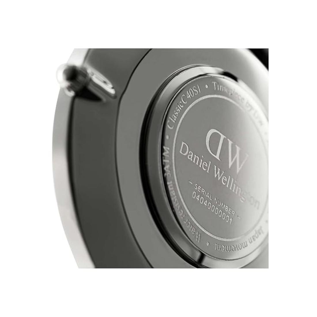 Daniel Wellington Men 40 mm Size Black Dial Analogue Watch DW00100133
