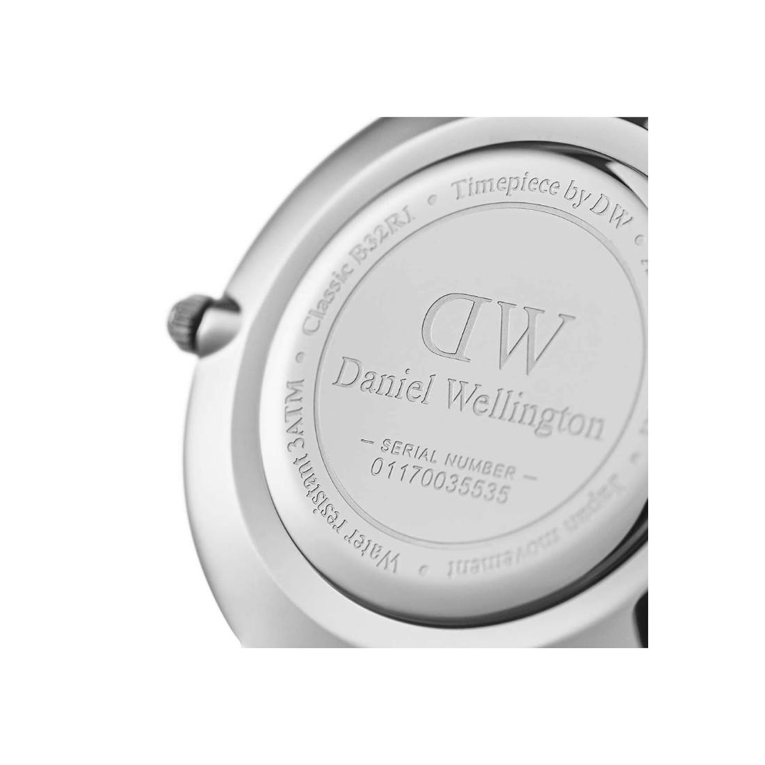 Daniel Wellington Black Dial Women Analogue Watch  DW00100181