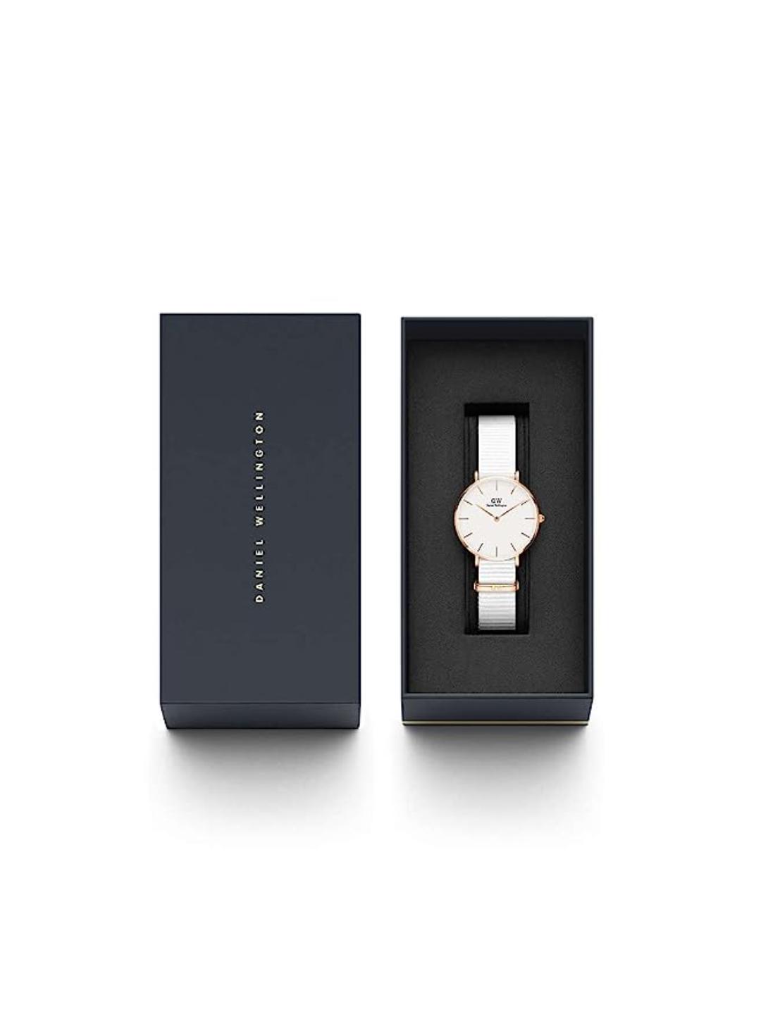 Daniel Wellington Petite 32mm White Dial Women Analog Watch DW00100311