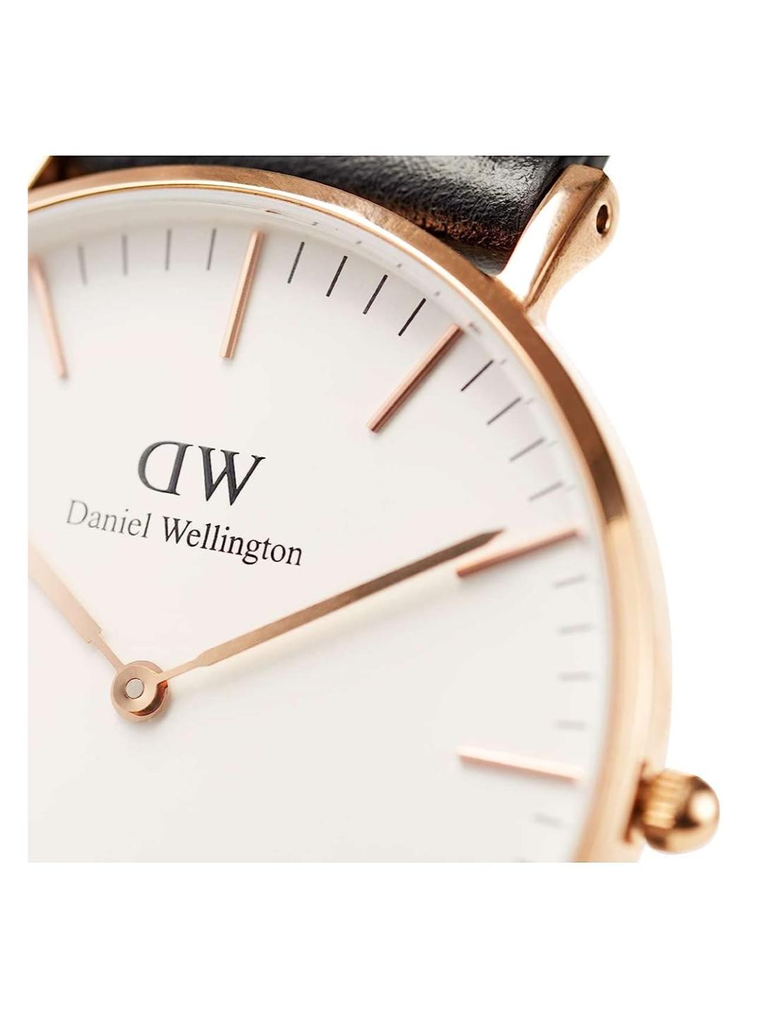 Daniel Wellington Petite 32mm White Dial Women Analog Watch DW00100311