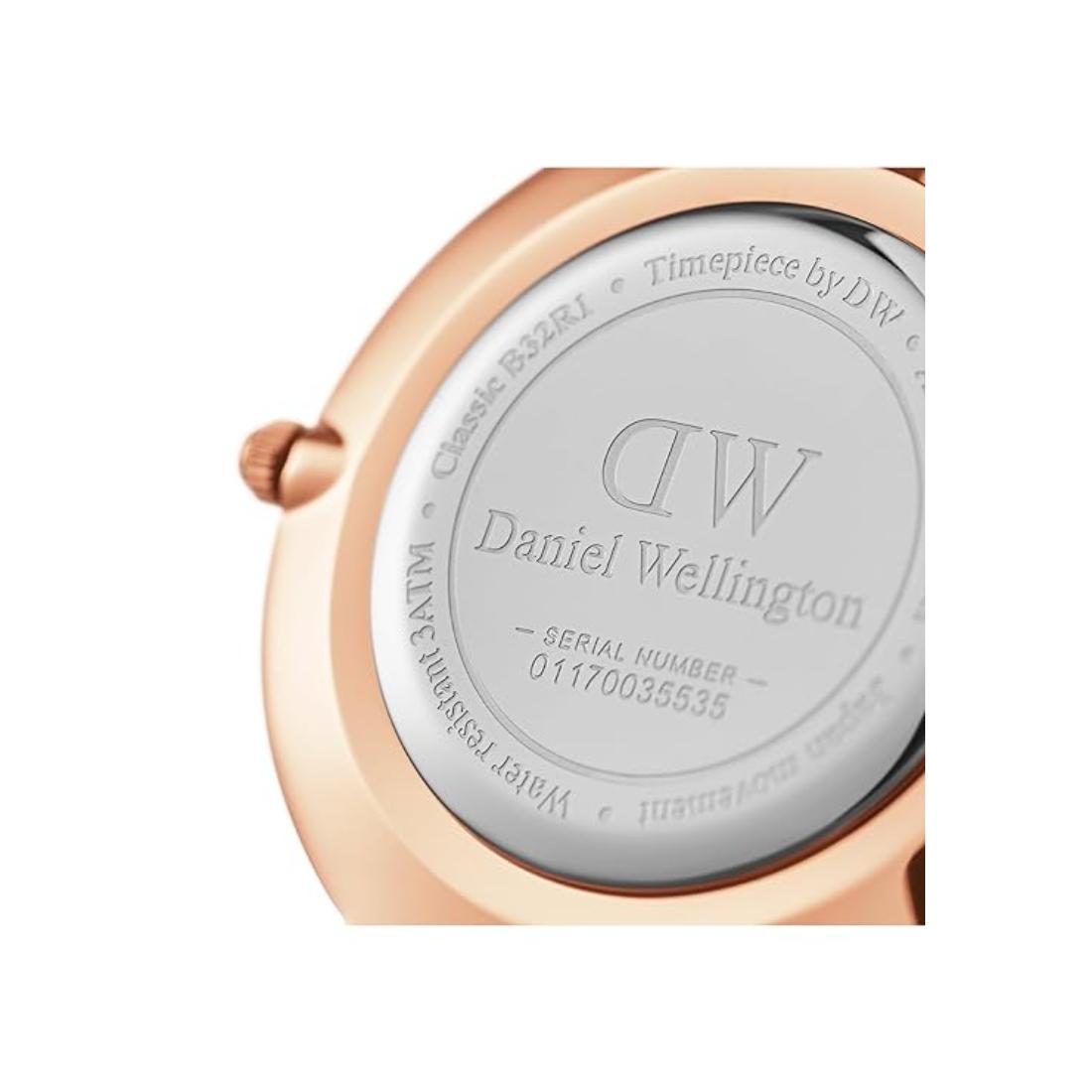 Daniel Wellington Women 28 mm Size White Dial Analogue Watch DW00100313