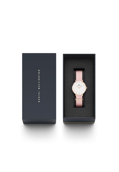 Daniel Wellington Petite 32 mm White Dial Women Analogue Watch - DW00100317