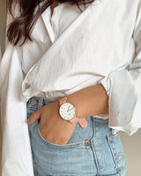 Daniel Wellington Petite 32 mm White Dial Women Analogue Watch  DW00100317