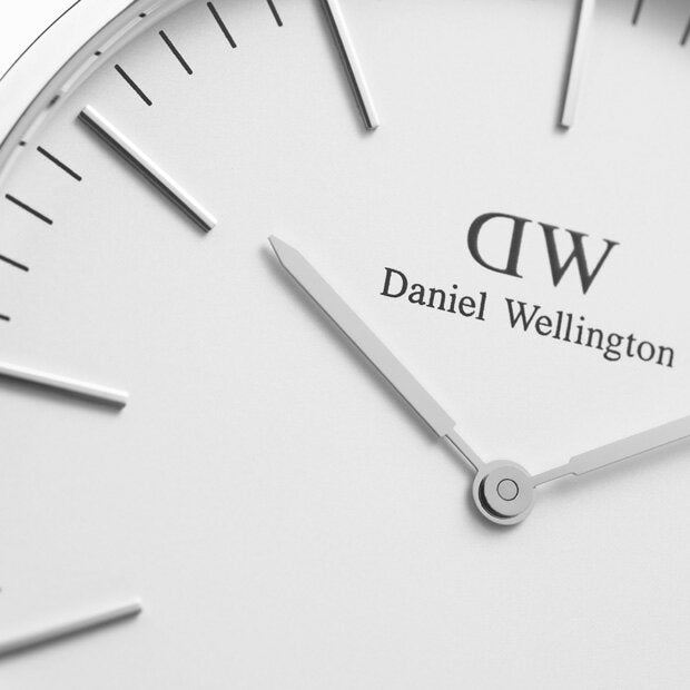 Daniel Wellington Classic 40 mm White Dial Men Analolgue Watch - DW00100372
