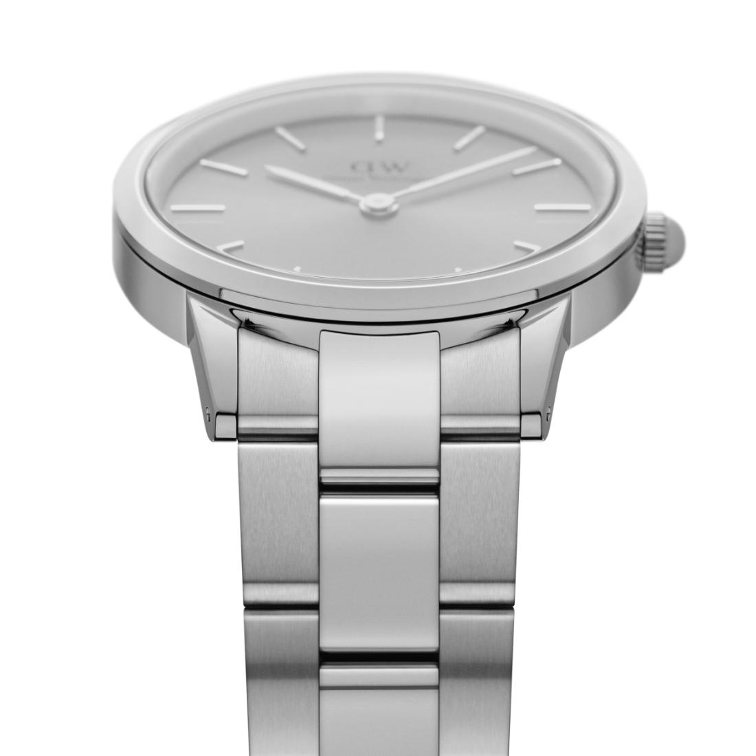 Daniel Wellington Silver Dial Women Analogue Watch  DW00100402