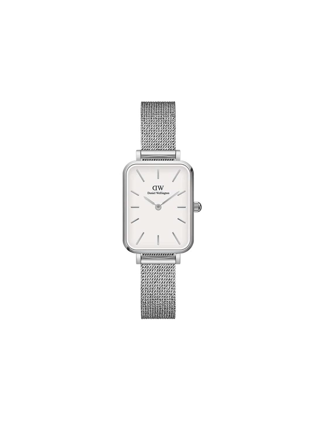 Daniel Wellington Quadro 20x26mm White Dial Women Analog Watch DW00100438