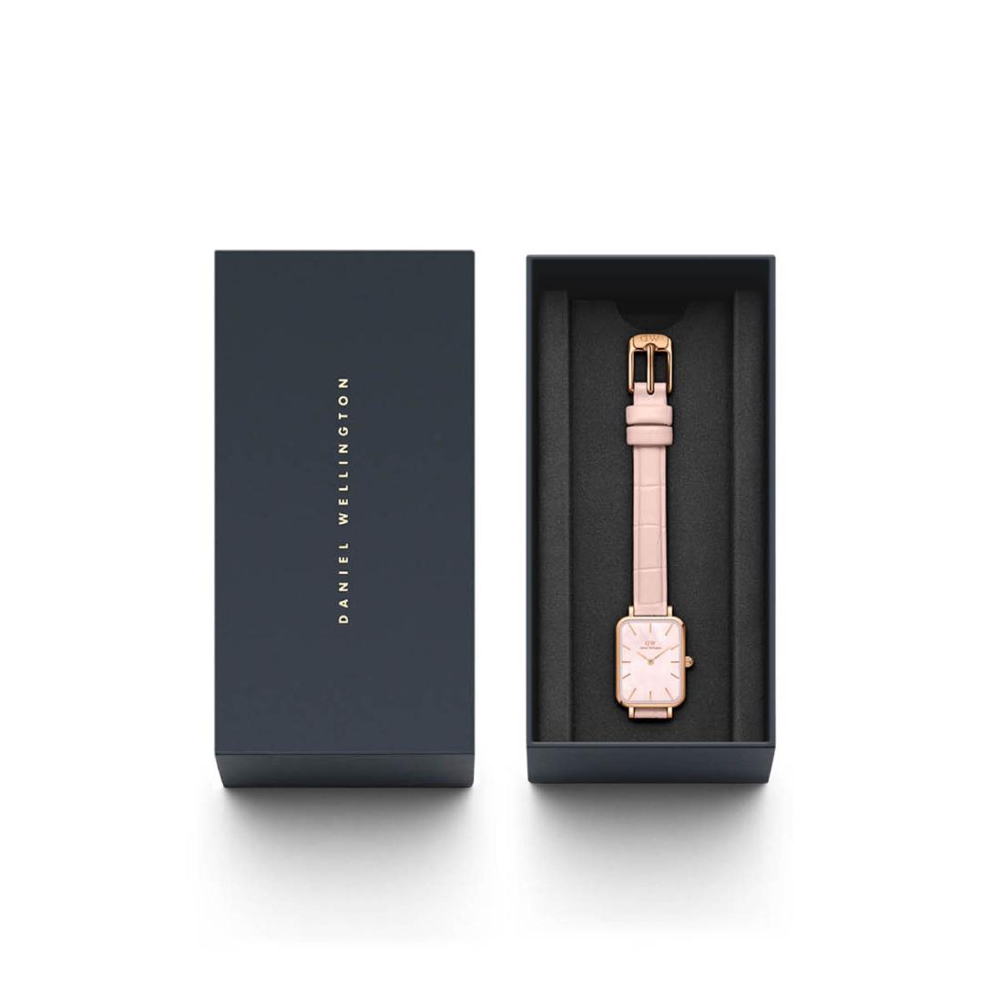 Daniel Wellington Pink Dial Women Analogue Watch  DW00100508