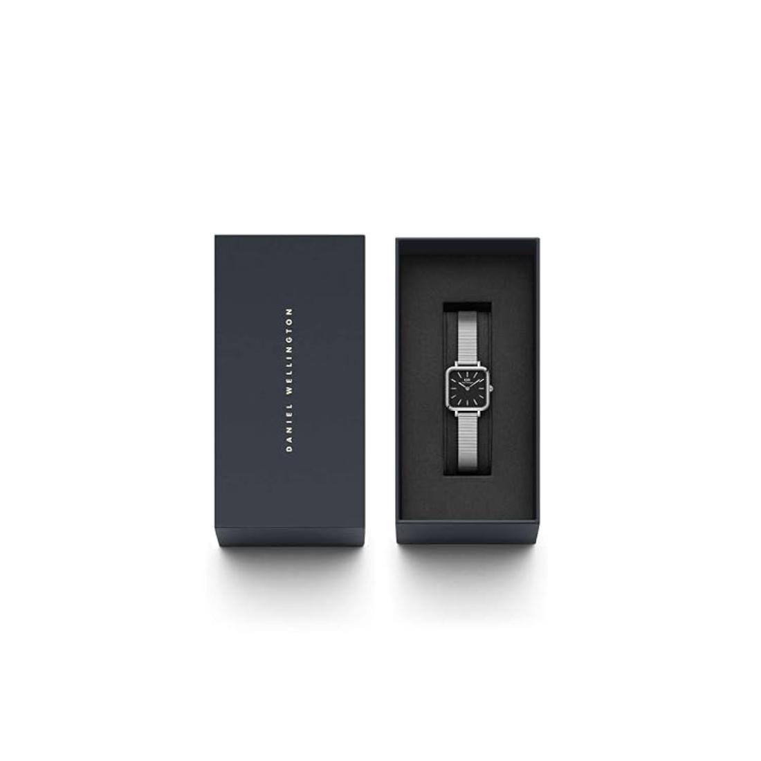 Daniel Wellington Women 22x22 mm Size Black Dial Analogue Watch DW00100522