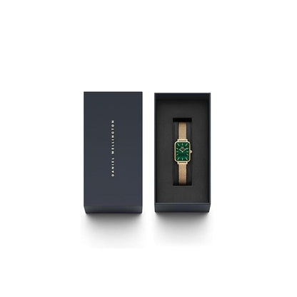 Daniel Wellington Women 20x26 mm Size Green Dial Analogue Watch- DW00100561