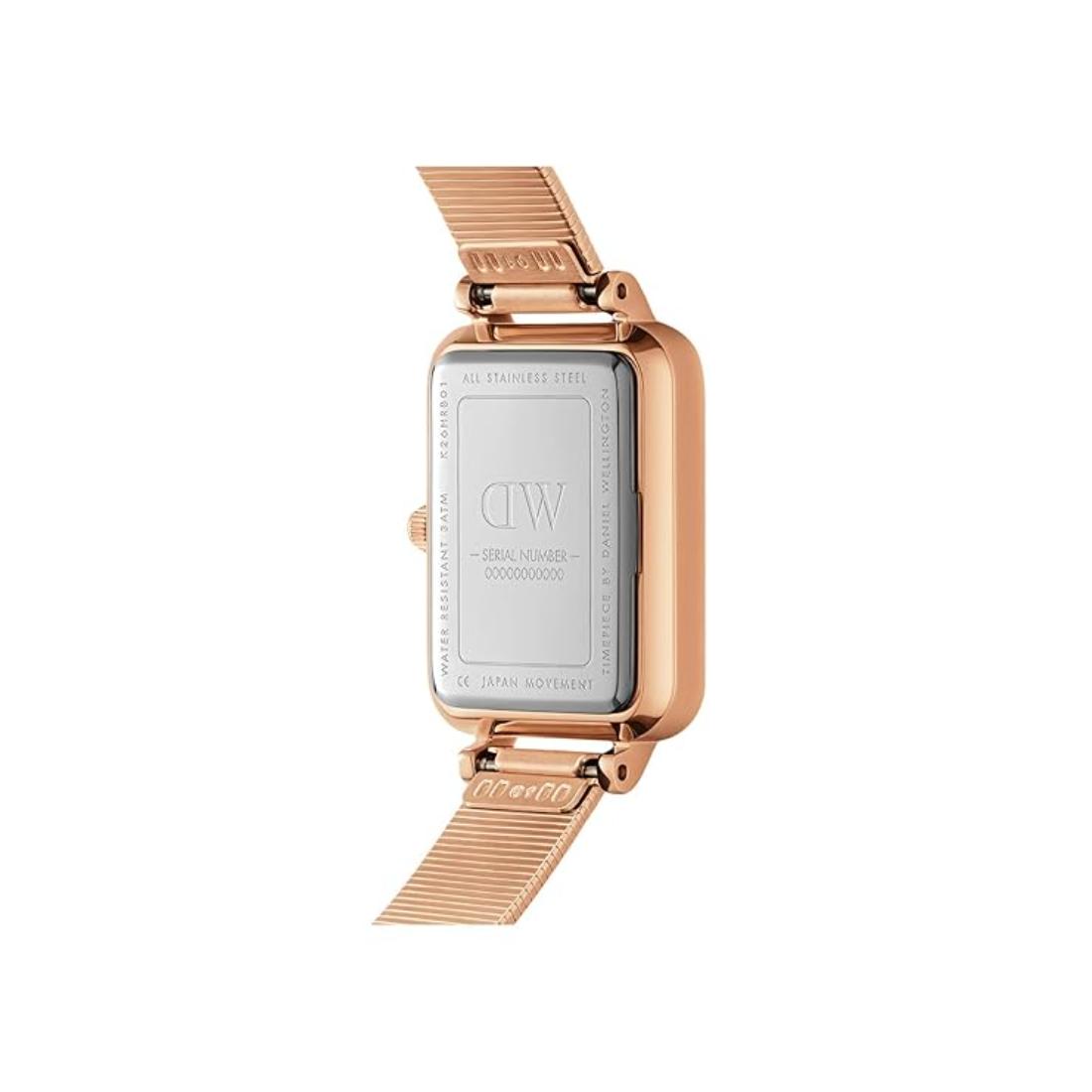 Daniel Wellington Women 20x26 mm Size White Dial Analogue Watch DW00100578