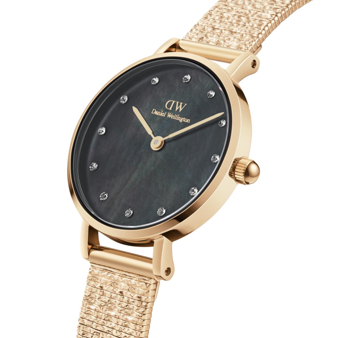 Daniel Wellington Black Dial Women Analogue Watch  DW00100595