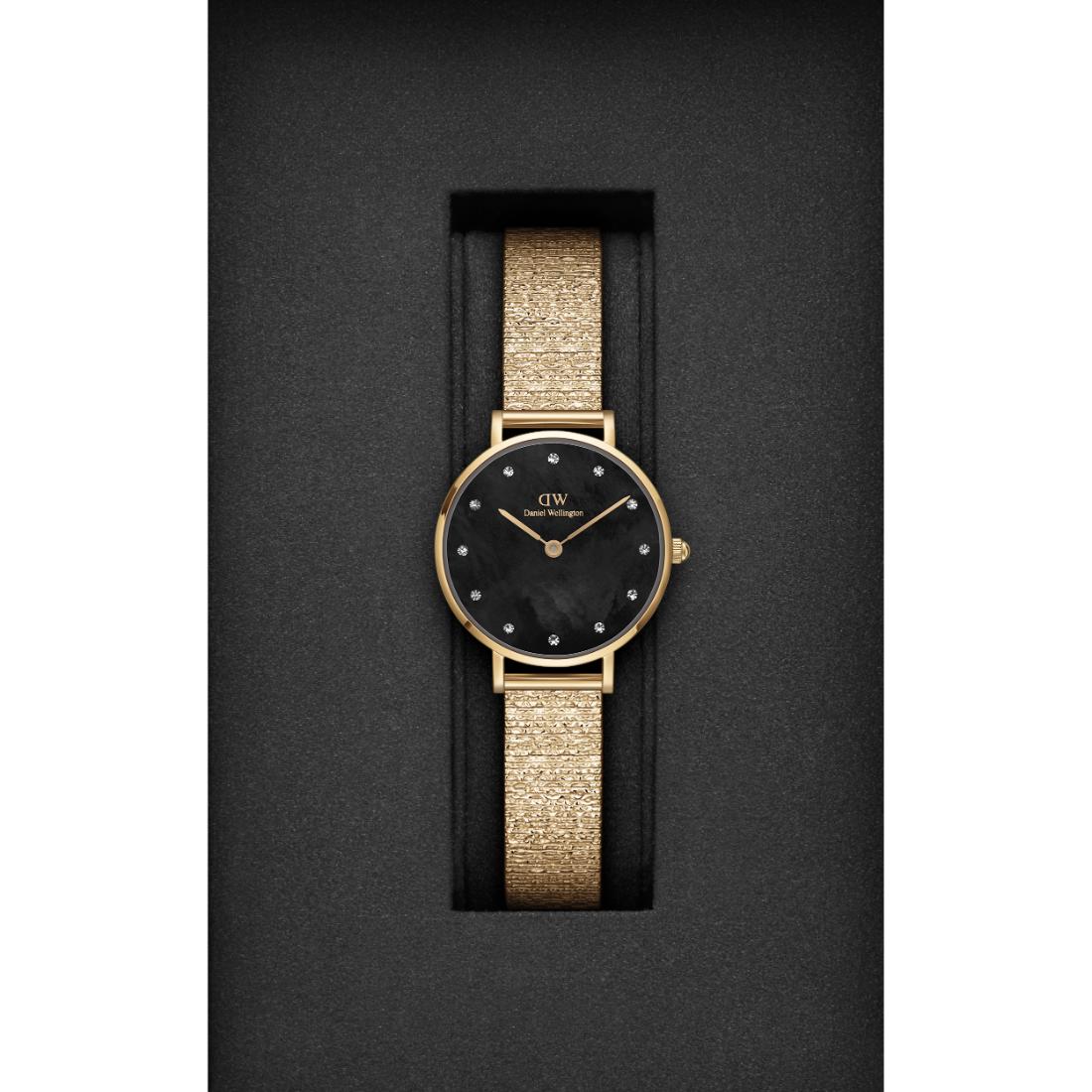 Daniel Wellington Black Dial Women Analogue Watch  DW00100595