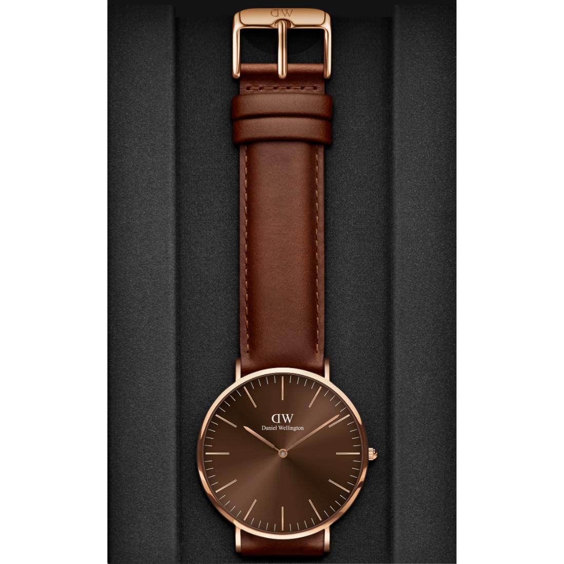 Daniel Wellington Brown Dial Men Analogue Watch  DW00100627