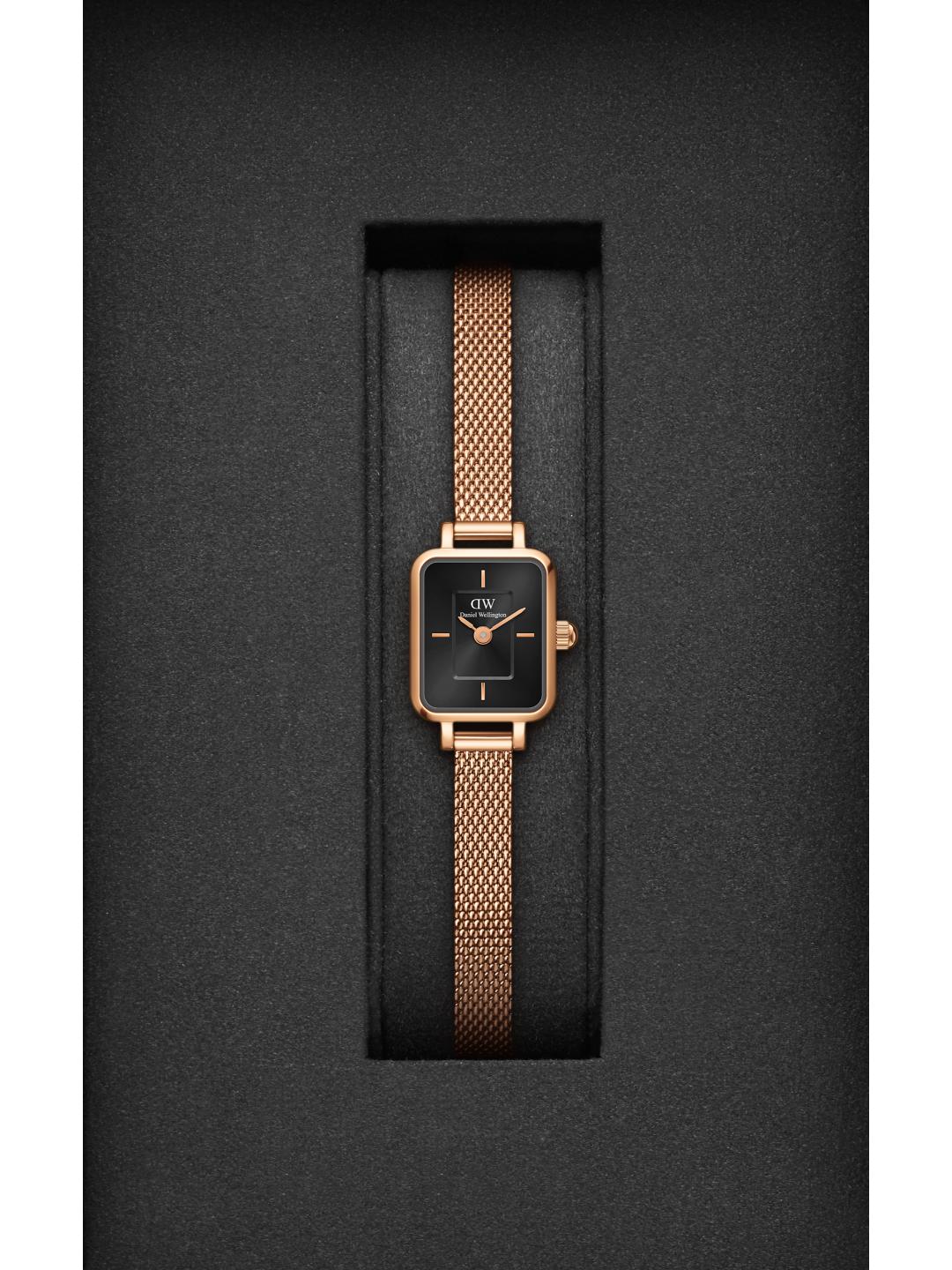 Daniel Wellington Quadro 15.4x18.2mm Black Dial Women Analog Watch DW00100647