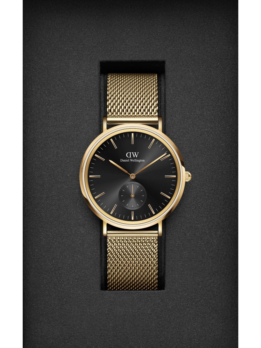 Daniel Wellington Classic 40mm Black Dial Men Analog Watch DW00100713