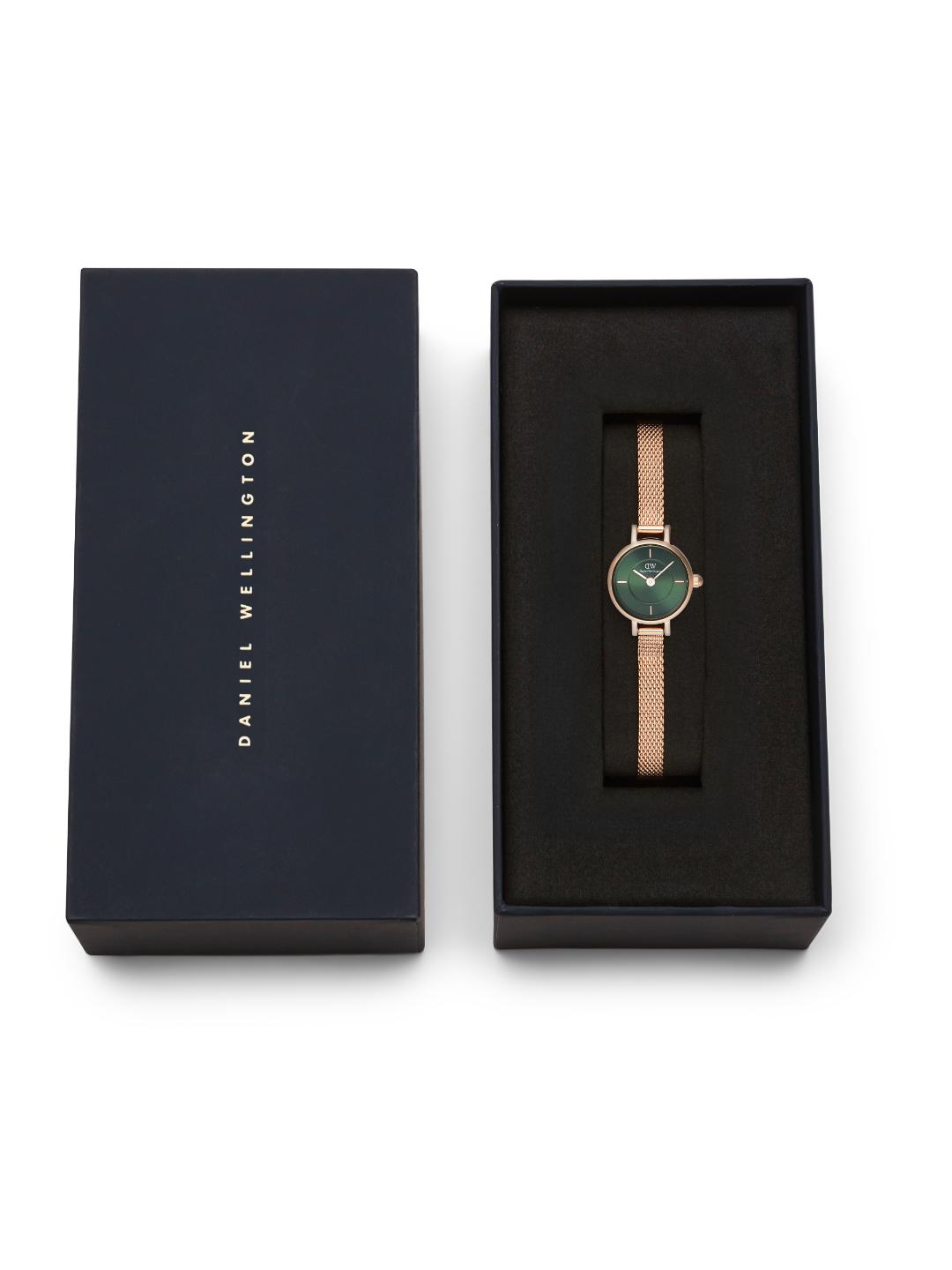 Daniel Wellington Petite 19mm Green Dial Women Analog Watch DW00100742
