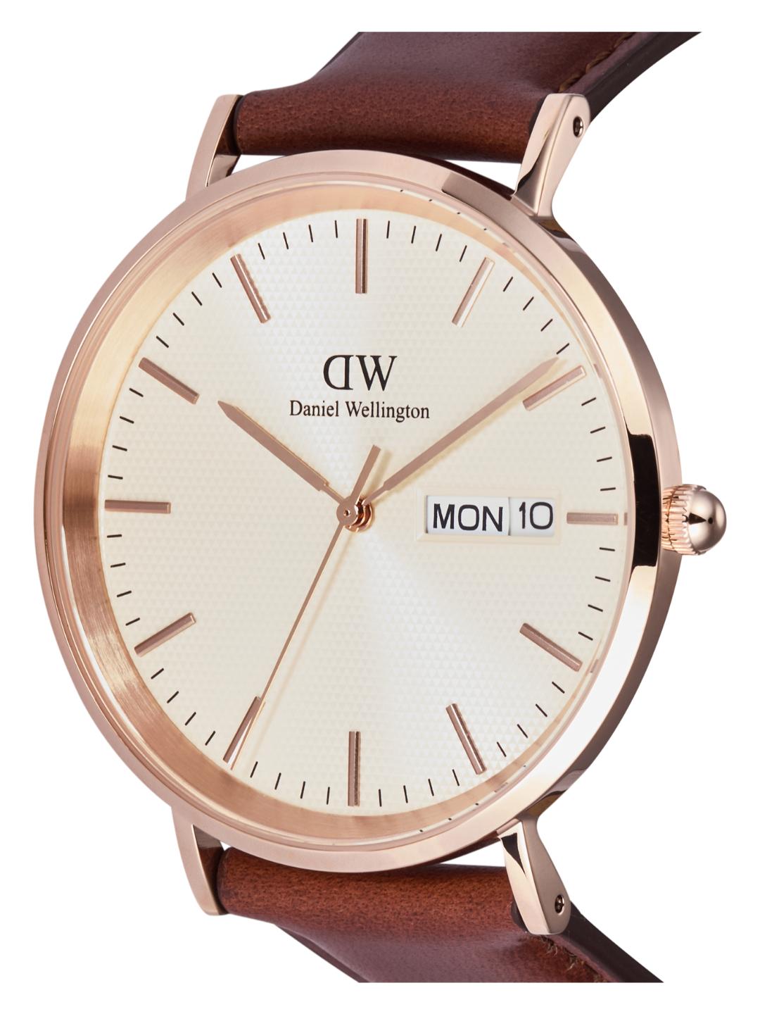 Daniel Wellington Classic Day Display Men 40 St Mawes Rose Gold Analog Watch DW00100829