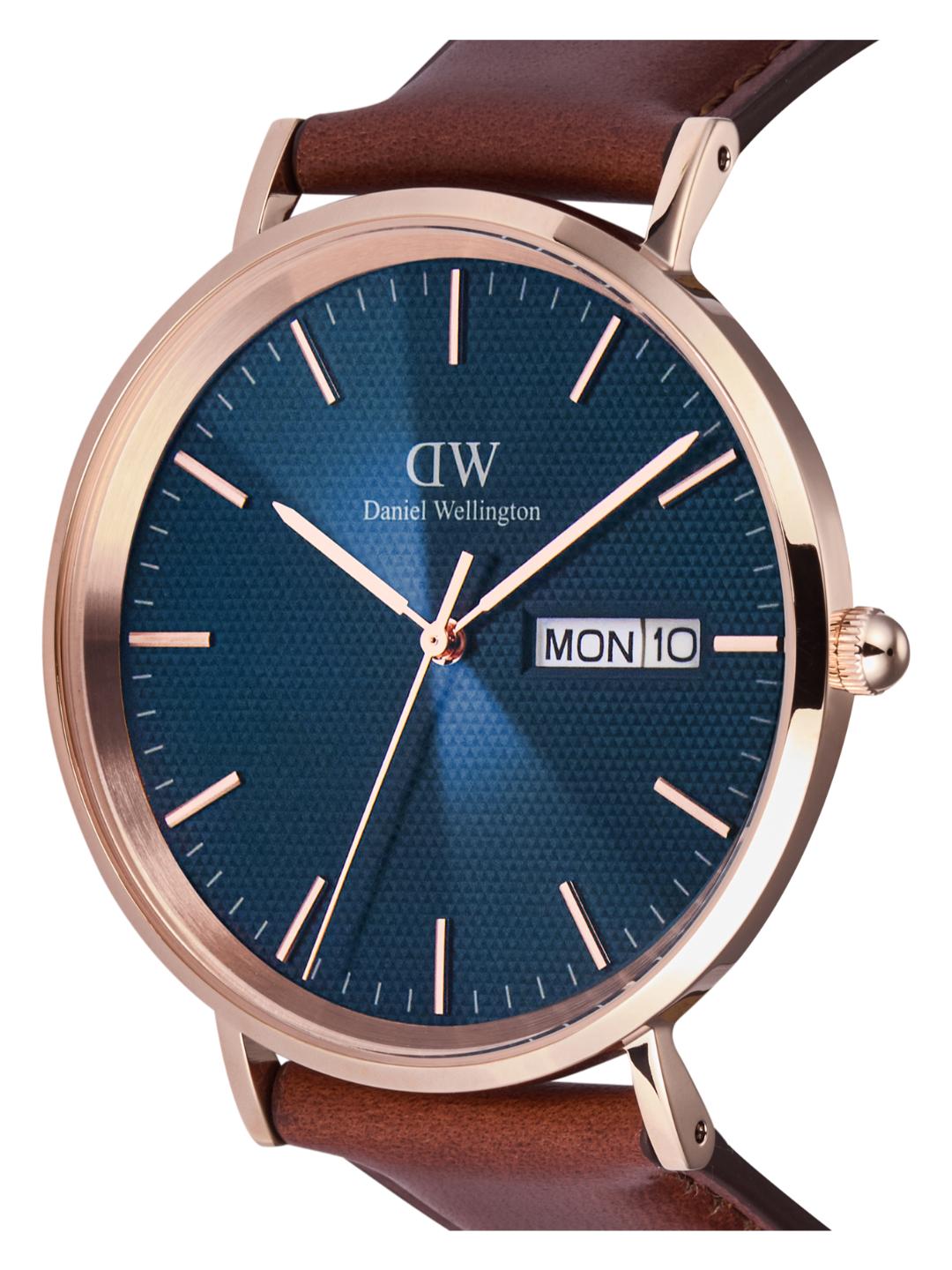 Daniel Wellington Classic Day Display Men 40 St Mawes Rose Gold Analog Watch DW00100830