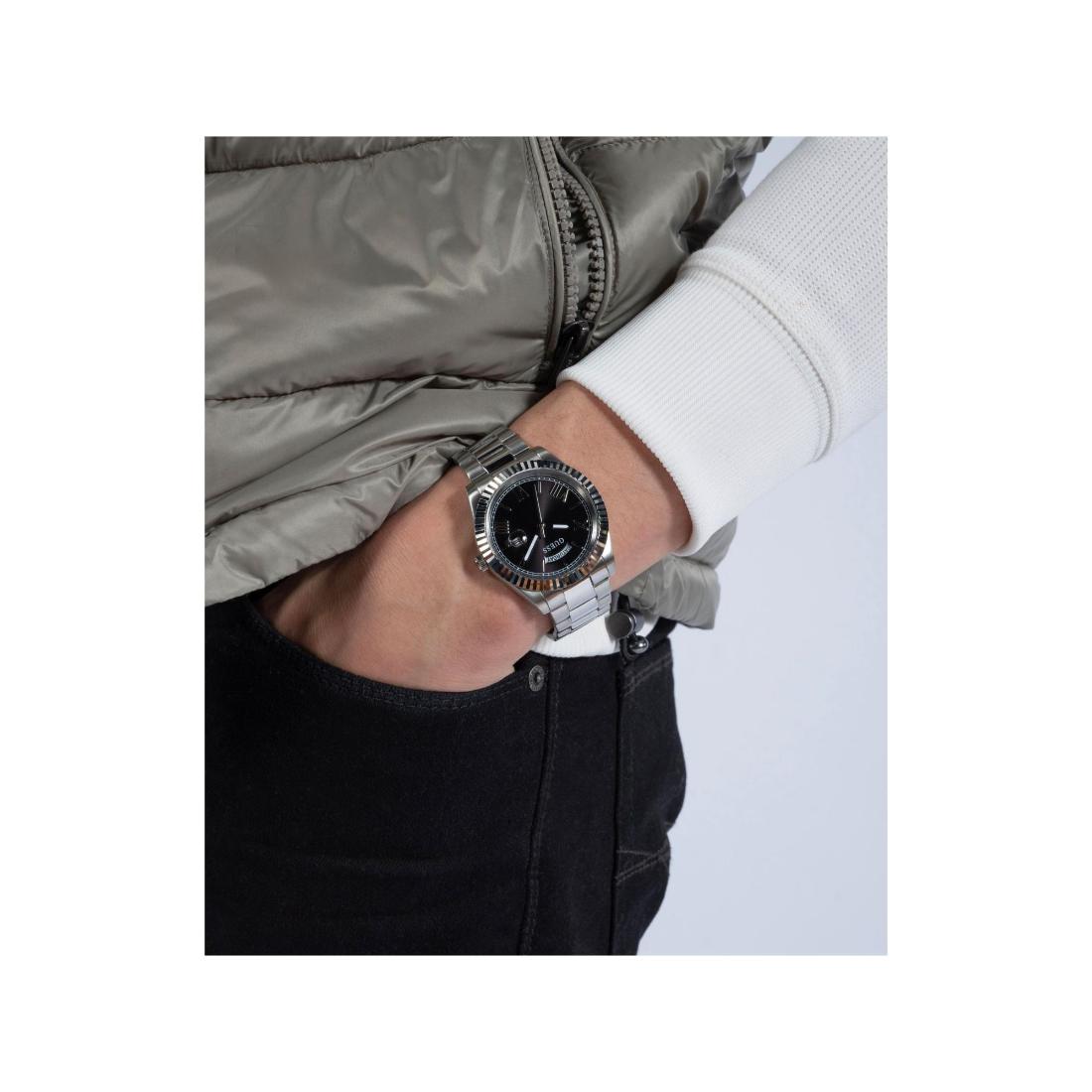 Guess Men 42 mm Size Black Dial Round Analog Watch GW0265G1