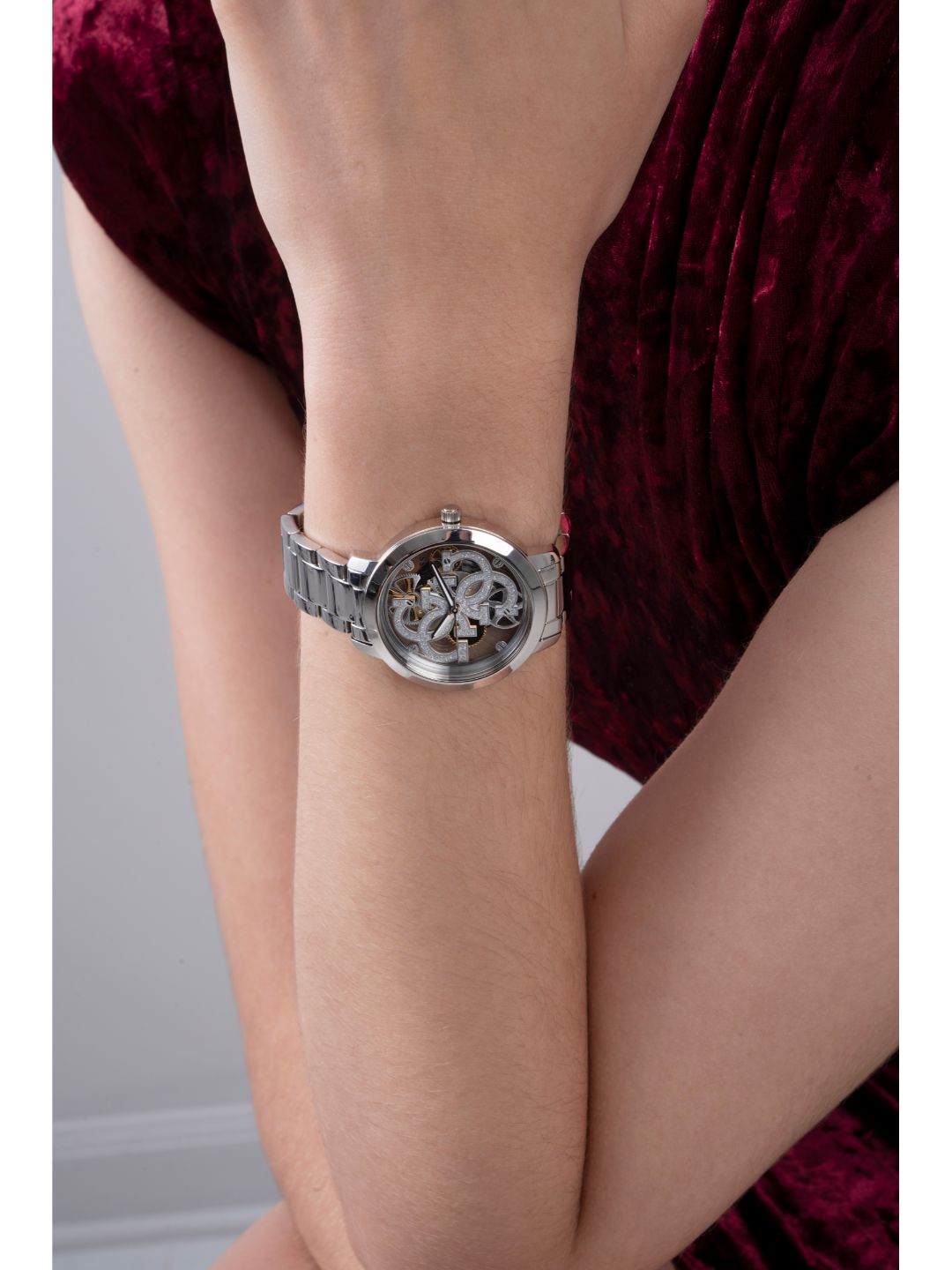 Guess 36 mm Women Silver Dial Analog Watch GW0300L1