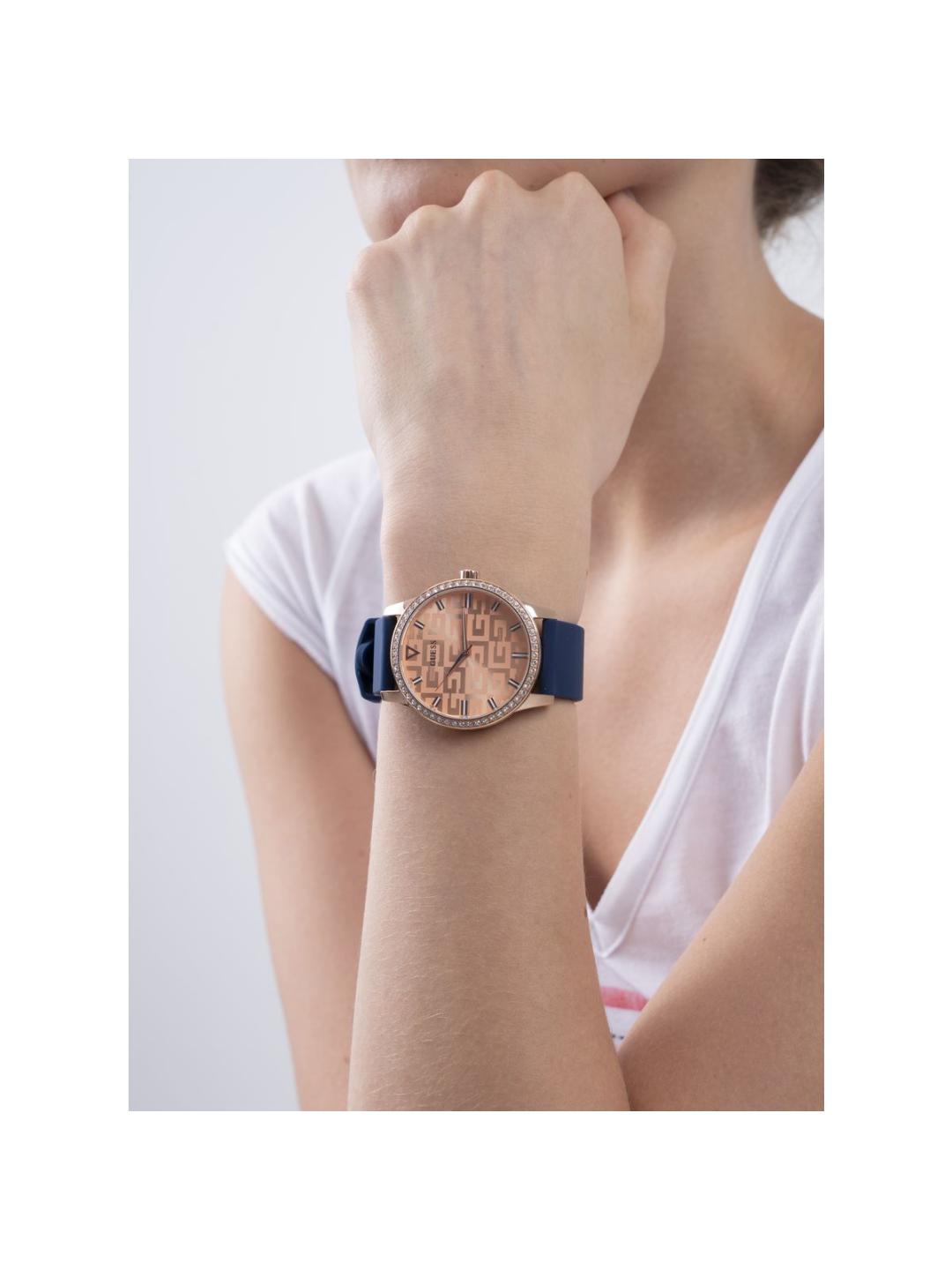 Guess Rose Gold Dial Women Analog Watch GW0355L2
