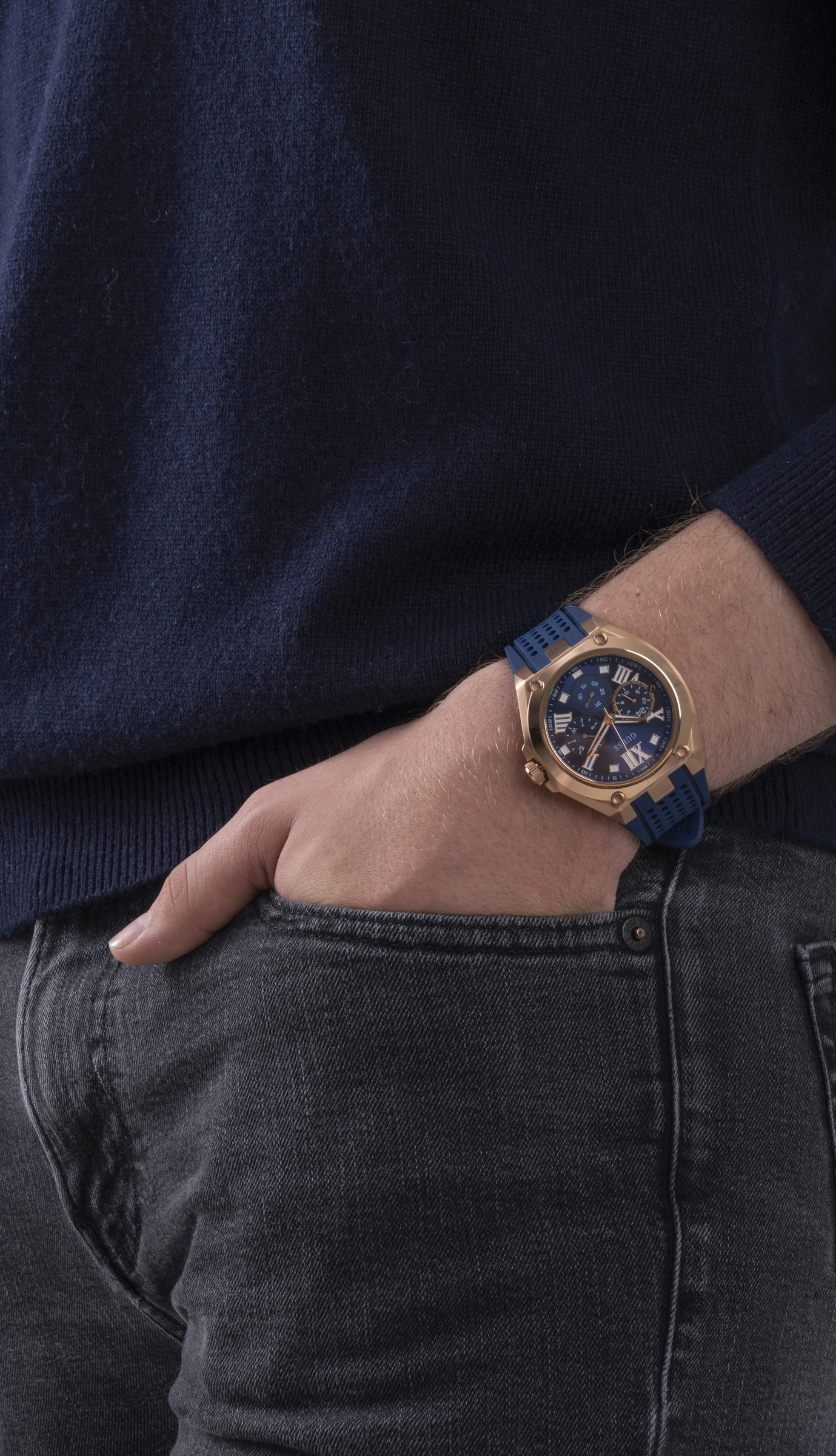 Guess Men 46 mm Quartz Multifunction Blue Dial Blue Silicone Strap Watch GW0363G2